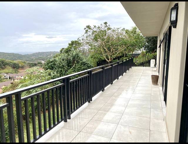3 BEDROOM DUPLEX FOR SALE IN SEAWARD ESTATES